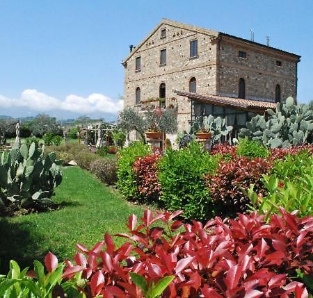 Locanda Dei Cocomeri Монтальто-Уффуго Екстер'єр фото